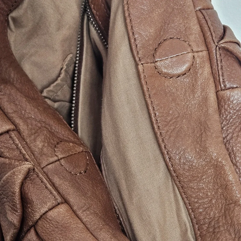 Elliott Lucca Shoulder Bag Hobo Purse Brown Pebbled Leather‎ Knot Ruched Front